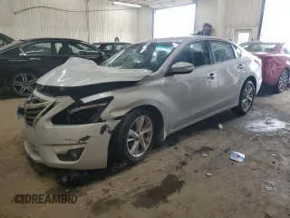2015 Nissan Altima 2.5 z VIN 1N4AL3AP5FN878498, wystawiony jako Copart lot #59353745 z przebiegiem 129 325 mil mil oraz Szkoda całkowita • Salvage title. Historia ofert i sprzedaży dostępna na DreamBid. Obrazek 1.