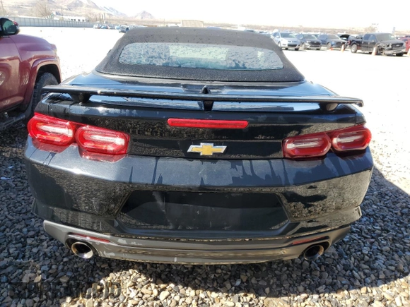 2023 Chevrolet Camaro 1LT with VIN 1G1FB3DX0P0139688, listed as a Copart auction lot 47207005 with 40,831 mi miles and Salvage title. Bid and sale history available at DreamBid. Image 6.
