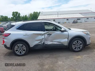 2020 Ford Escape SEL with VIN 1FMCU9H67LUA17191, listed as a IAAI auction lot 42253296 with 36,324 mi miles and . Bid and sale history available at DreamBid. Image 13.