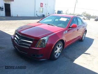 2008 Cadillac CTS RWD z VIN 1G6DF577780145647, wystawiony jako IAAI lot #42214142 z przebiegiem 226 122 mil mil oraz . Historia ofert i sprzedaży dostępna na DreamBid. Obrazek 2.