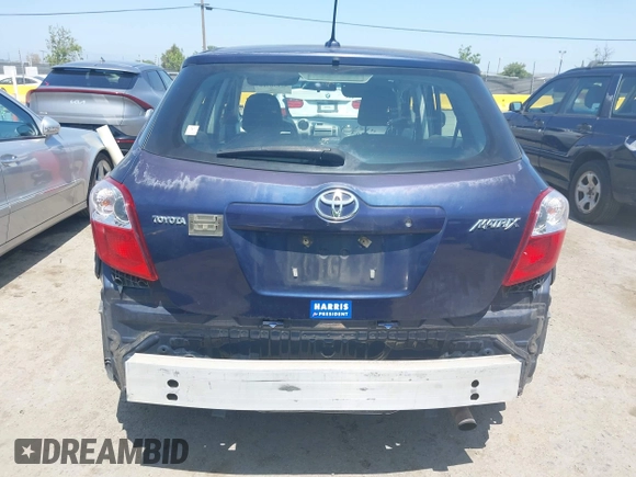 2009 Toyota Matrix with VIN 2T1KU40E99C119135, listed as a IAAI auction lot 42136716 with 185,155 mi miles. Bid and sale history available at carsss.com. Image 16.