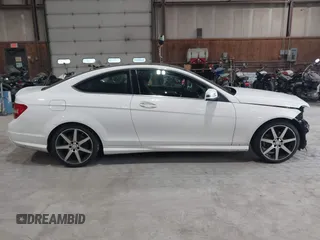 2015 Mercedes-Benz C 250 with VIN WDDGJ4HB5FG375879, listed as a IAAI auction lot 42454524 with 50,588 mi miles and . Bid and sale history available at DreamBid. Image 13.
