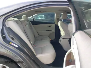 2012 Lexus ES with VIN JTHBK1EG5C2485256, listed as a IAAI auction lot 42022200 with 117,675 mi miles. Bid and sale history available at carsss.com. Image 8.