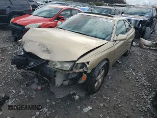 2002 Toyota Solara SE z VIN 2T1CF22P72C601805, wystawiony jako Copart lot #82140554 z przebiegiem 201 616 mil mil oraz Szkoda całkowita • Salvage title. Historia ofert i sprzedaży dostępna na DreamBid. Obrazek 1.