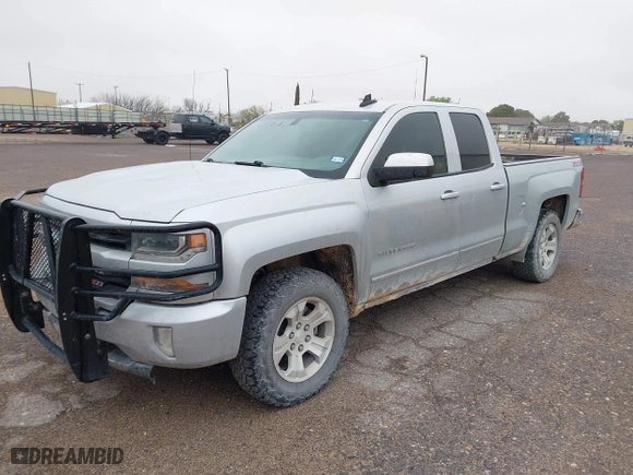 2018 Chevrolet Silverado 1500 LT with VIN 1GCVKREC6JZ379641, listed as a IAAI auction lot 41915555 with 167,472 mi miles. Bid and sale history available at carsss.com. Image 2.