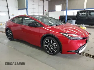 2024 Toyota Prius SE z VIN JTDACACU1R3020818, wystawiony jako Copart lot #58153625 z przebiegiem 6196 mil mil oraz Szkoda całkowita • Salvage title. Historia ofert i sprzedaży dostępna na DreamBid. Obrazek 4.