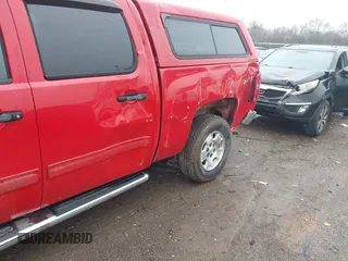 2010 Chevrolet Silverado 1500 LT with VIN 3GCRCSE05AG208732, listed as a IAAI auction lot 41560305 with 142,276 mi miles and . Bid and sale history available at DreamBid. Image 6.