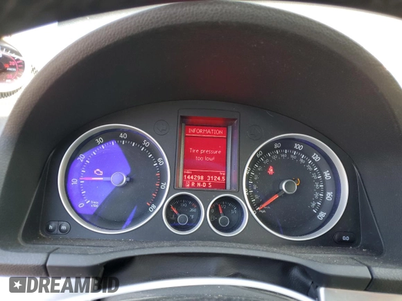 2008 Volkswagen GTI z VIN WVWHV71K48W124603, wystawiony jako Copart lot #48908195 z przebiegiem 144 298 mil mil oraz Szkoda całkowita • Salvage title. Historia ofert i sprzedaży dostępna na DreamBid. Obrazek 9.