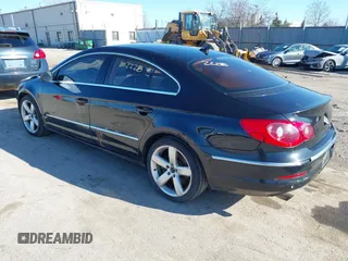 2009 Volkswagen CC 4Motion with VIN WVWGU73C19E515087, listed as a IAAI auction lot 41862228 with 194,115 mi miles. Bid and sale history available at carsss.com. Image 3.