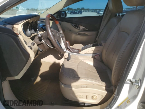 2013 Buick LaCrosse Touring с VIN 1G4GJ5E33DF326532, выставлен на аукционе Copart как лот 50016205 с пробегом 144 118 миль миль и Чистый • Clean title. История ставок и продаж доступна на DreamBid. Изображение 7.
