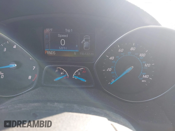 2015 Ford Escape Titanium with VIN 1FMCU9J91FUC68152, listed as a IAAI auction lot 41620725 with 195,122 mi miles. Bid and sale history available at carsss.com. Image 7.