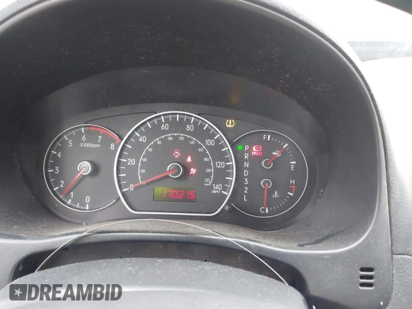 2007 Suzuki SX4 Man Touring Pkg AWD with VIN JS2YB417475102405, listed as a IAAI auction lot 41106931 with 170,315 mi miles. Bid and sale history available at carsss.com. Image 7.