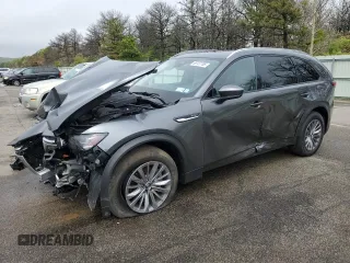 2024 Mazda CX-90 Preferred z VIN JM3KKBHA0R1157666, wystawiony jako Copart lot #56737765 z przebiegiem 10 228 mil mil oraz Szkoda całkowita • Salvage title. Historia ofert i sprzedaży dostępna na DreamBid. Obrazek 1.