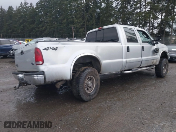 2003 Ford F-350 XL z VIN 1FTSW31F63EB28150, wystawiony jako IAAI lot #41600324 z przebiegiem Nie podano mil oraz . Historia ofert i sprzedaży dostępna na DreamBid. Obrazek 4.