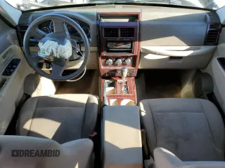 2008 Jeep Liberty Sport with VIN 1J8GP28KX8W236264, listed as a Copart auction lot 84846924 with 226,714 mi miles and Salvage Title. Bid and sale history available at DreamBid. Image 8.