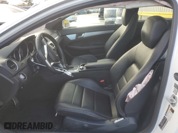 2015 Mercedes-Benz C 250 with VIN WDDGJ4HB6FG433210, listed as a Copart auction lot 49184935 with 84,864 mi miles and Salvage Title. Bid and sale history available at carsss.com. Image 7.