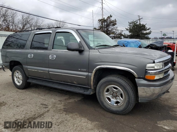 2000 Chevrolet Suburban with VIN 1GNFK16T1YJ150403, listed as a Copart auction lot 44657965 with 206,937 mi miles and Salvage Title. Bid and sale history available at carsss.com. Image 4.
