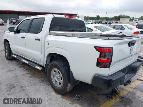 2022 Nissan Frontier SV with VIN 1N6ED1EJ4NN696435, listed as a IAAI auction lot 42184739 with 13,770 mi miles and . Bid and sale history available at DreamBid. Image 3.