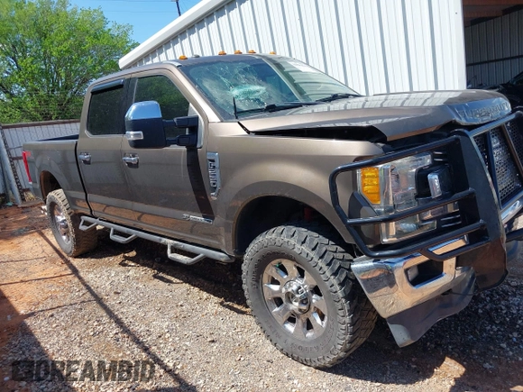 2017 Ford F-250 Lariat z VIN 1FT7W2BTXHEB51281, wystawiony jako IAAI lot #42094810 z przebiegiem 120 633 mil mil oraz . Historia ofert i sprzedaży dostępna na DreamBid. Obrazek 13.