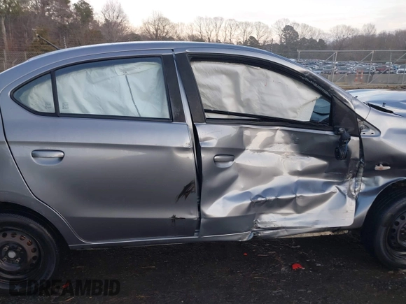 2017 Mitsubishi Mirage ES z VIN ML32F3FJ9HHF15462, wystawiony jako IAAI lot #41196340 z przebiegiem 114 782 mil mil oraz . Historia ofert i sprzedaży dostępna na DreamBid. Obrazek 13.