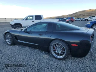 1999 Chevrolet Corvette with VIN 1G1YY22G3X5126621, listed as a Copart auction lot 76092044 with 56,112 mi miles and Clean Title. Bid and sale history available at carsss.com. Image 2.