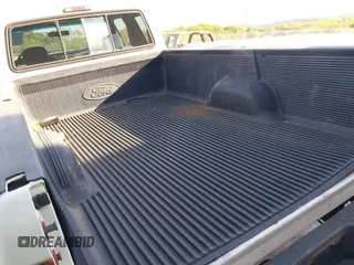 1995 Ford F-250 with VIN 1FTHX26F8SEA67408, listed as a IAAI auction lot 40466954 with 152,737 mi miles and . Bid and sale history available at DreamBid. Image 11.