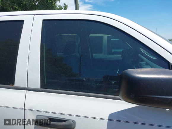 2015 Ram 1500 Tradesman with VIN 1C6RR6FG7FS542799, listed as a IAAI auction lot 42838716 with 166,411 mi miles and . Bid and sale history available at DreamBid. Image 13.