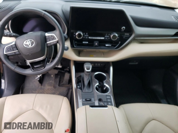 2023 Toyota Highlander L z VIN 5TDKDRAH7PS512254, wystawiony jako Copart lot #51117995 z przebiegiem 15 624 mil mil oraz Szkoda całkowita • Salvage title. Historia ofert i sprzedaży dostępna na DreamBid. Obrazek 8.
