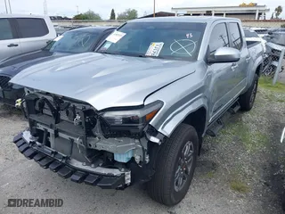 2024 Toyota Tacoma 2WD SR5 with VIN 3TMKB5FN6RM020069, listed as a IAAI auction lot 41502925 with 3,384 mi miles. Bid and sale history available at carsss.com. Image 20.