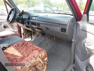 1995 Ford F-150 with VIN 1FTEF14NXSNA06099, listed as a IAAI auction lot 42102587 with Not Provided miles. Bid and sale history available at carsss.com. Image 5.