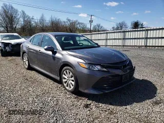 2019 Toyota Camry LE with VIN 4T1B11HK8KU179087, listed as a Copart auction lot 52373775 with 33,215 mi miles and Salvage Title. Bid and sale history available at carsss.com. Image 11.