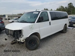 2014 Chevrolet Express Passenger LT with VIN 1GAZG1FG3E1205688, listed as a Copart auction lot 50937455 with 125,906 mi miles and Salvage title. Bid and sale history available at DreamBid. Image 1.
