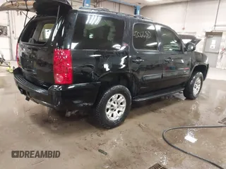 2007 GMC Yukon SLT z VIN 1GKFK13057R417047, wystawiony jako IAAI lot #42061633 z przebiegiem 183 130 mil mil oraz . Historia ofert i sprzedaży dostępna na DreamBid. Obrazek 4.