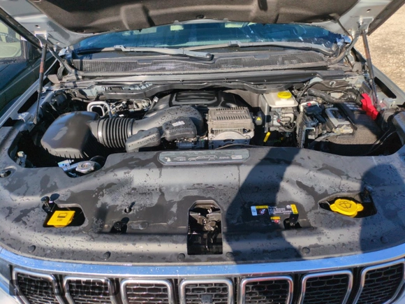 2022 Jeep Wagoneer Series III with VIN 1C4SJUDT3NS214428, listed as a Copart auction lot 74156484 with 19,571 mi miles and Non repairable. Bid and sale history available at DreamBid. Image 12.