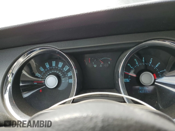 2011 Ford Mustang V6 with VIN 1ZVBP8AM0B5133705, listed as a Copart auction lot 56359385 with 242,511 mi miles and Salvage title. Bid and sale history available at DreamBid. Image 9.