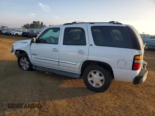 2004 GMC Yukon SLE with VIN 1GKEK13TX4J244318, listed as a Copart auction lot 82329764 with 172,216 mi miles and Salvage Title. Bid and sale history available at carsss.com. Image 2.