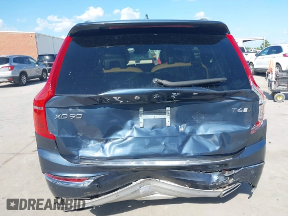 2019 Volvo XC90 Inscription with VIN YV4A22PL2K1487822, listed as a IAAI auction lot 42076404 with 61,648 mi miles and . Bid and sale history available at DreamBid. Image 6.