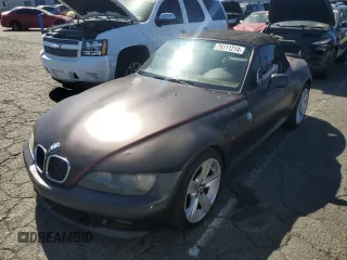 2001 BMW Z3 3.0i with VIN WBACN53481LJ56732, listed as a Copart auction lot 74111214 with 121,081 mi miles and Salvage Title. Bid and sale history available at carsss.com. Image 1.