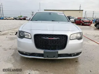 2021 Chrysler 300 with VIN 2C3CCABG2MH545658, listed as a Copart auction lot 51096045 with 72,842 mi miles and Salvage Title. Bid and sale history available at carsss.com. Image 5.