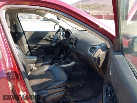 2020 Jeep Compass Latitude with VIN 3C4NJCBB1LT169941, listed as a IAAI auction lot 41785618 with 200,963 mi miles and . Bid and sale history available at DreamBid. Image 5.