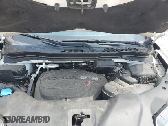 2019 Honda Pilot Touring 8-Passenger with VIN 5FNYF6H96KB067035, listed as a Copart auction lot 63933195 with 46,514 mi miles and Salvage title. Bid and sale history available at DreamBid. Image 12.