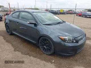 2007 Scion tC Spec with VIN JTKDE177X70160319, listed as a IAAI auction lot 41864140 with 200,184 mi miles. Bid and sale history available at carsss.com. Image 1.