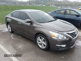 2014 Nissan Altima 2.5 S with VIN 1N4AL3AP9EC188442, listed as a IAAI auction lot 42001673 with 117,255 mi miles. Bid and sale history available at carsss.com. Image 1.