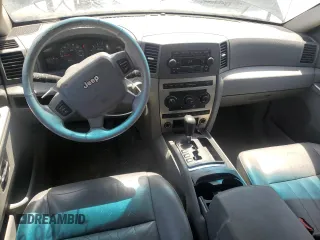 2005 Jeep Grand Cherokee Laredo with VIN 1J4HS48N85C570784, listed as a Copart auction lot 53668255 with 165,223 mi miles and Clean Title. Bid and sale history available at DreamBid. Image 8.