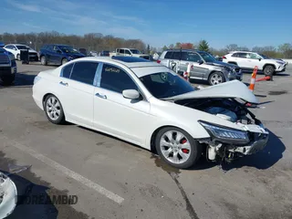 2008 Honda Accord EX-L z VIN 1HGCP36818A066023, wystawiony jako IAAI lot #42092129 z przebiegiem 166 724 mil mil oraz . Historia ofert i sprzedaży dostępna na DreamBid. Obrazek 1.