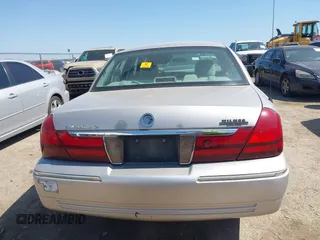 2005 Mercury Grand Marquis GS with VIN 2MEFM74W05X653375, listed as a IAAI auction lot 41995502 with 200,083 mi miles and . Bid and sale history available at DreamBid. Image 16.