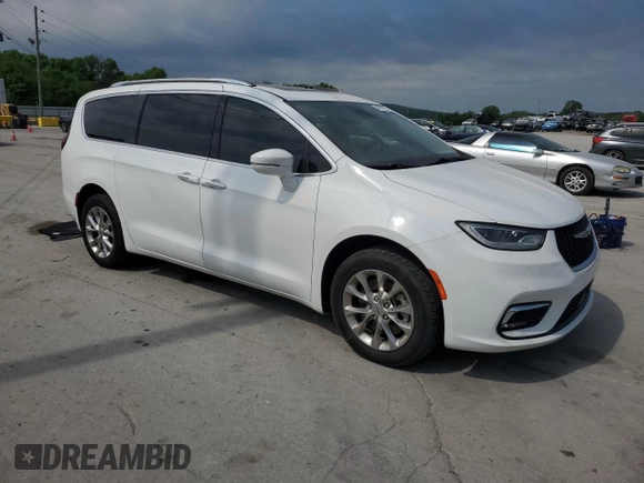 2021 Chrysler Pacifica Touring L with VIN 2C4RC3BG6MR511380, listed as a Copart auction lot 54237075 with 92,172 mi miles and Salvage title. Bid and sale history available at DreamBid. Image 4.