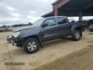 2013 Toyota Tacoma with VIN 3TMLU4EN5DM104791, listed as a Copart auction lot 43207965 with 121,427 mi miles and Salvage Title. Bid and sale history available at DreamBid. Image 1.