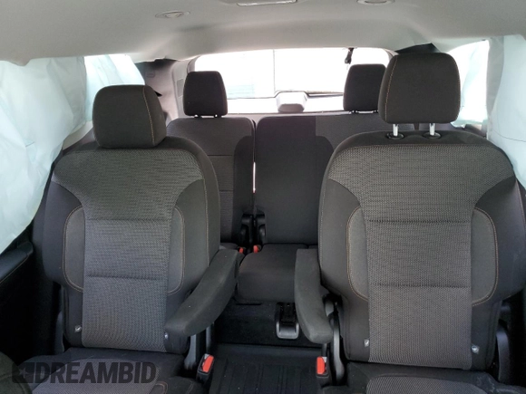 2019 Chevrolet Traverse LT Cloth with VIN 1GNEVGKW1KJ138314, listed as a Copart auction lot 61954473 with 56,718 mi miles. Bid and sale history available at carsss.com. Image 10.