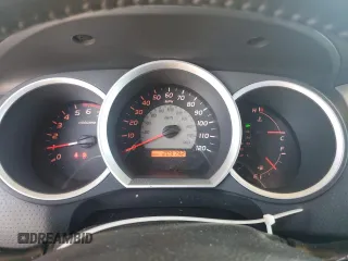 2006 Toyota Tacoma PreRunner z VIN 5TEJU62N26Z303424, wystawiony jako Copart lot #60994085 z przebiegiem 209 792 mil mil oraz Szkoda całkowita • Salvage title. Historia ofert i sprzedaży dostępna na DreamBid. Obrazek 9.